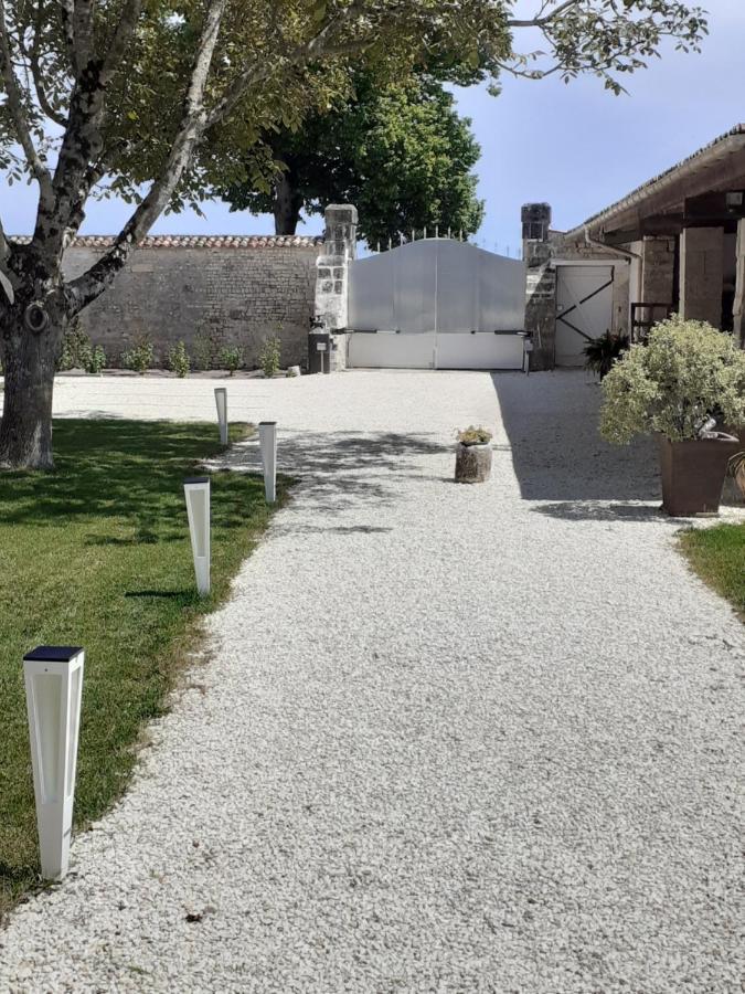 Campagne Ocean Bed & Breakfast Montroy Exterior foto